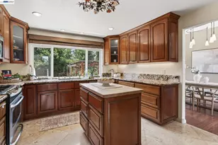 9693 Thunderbird Dr, San Ramon, CA 94583 - Photo 11