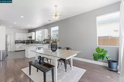 364 Fall Cir, Oakley, CA 94561 - Photo 15