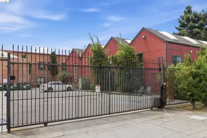 730 29th St #118, Oakland, CA 94609 - Photo 51