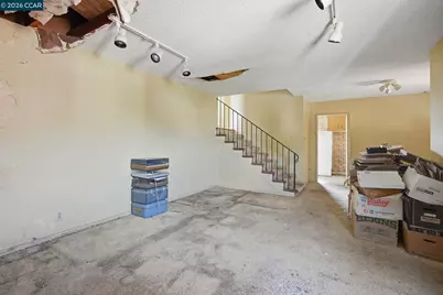 72 Murdock St, Richmond, CA 94804 - Photo 9