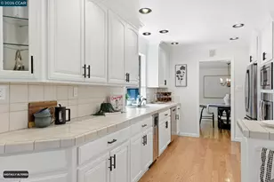 417 Persimmon Rd, Walnut Creek, CA 94598 - Photo 21