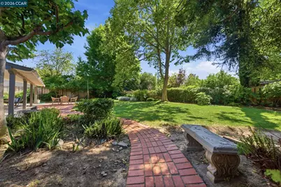 417 Persimmon Rd, Walnut Creek, CA 94598 - Photo 85