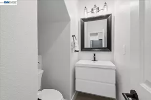 4719 Sandyford Ct, Dublin, CA 94568 - Photo 11
