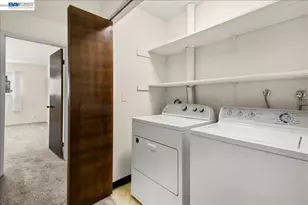 2133 Santa Clara Ave, Alameda, CA 94501 - Photo 25