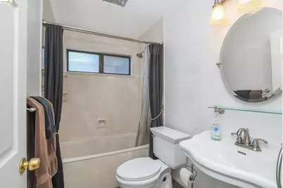 2816 Petar Pl, Antioch, CA 94509 - Photo 15