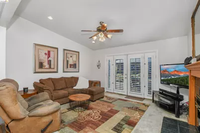 2816 Petar Pl, Antioch, CA 94509 - Photo 11