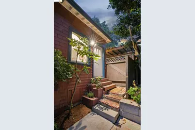 1767 Brandon St, Oakland, CA 94611 - Photo 5