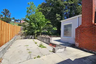 7856 Ney Ave, Oakland, CA 94605 - Photo 27