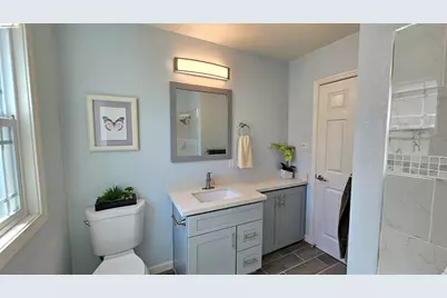 7856 Ney Ave, Oakland, CA 94605 - Photo 19