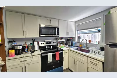 7856 Ney Ave, Oakland, CA 94605 - Photo 25