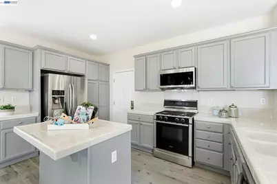 111 Winter Ln, Mountain House, CA 95391 - Photo 25