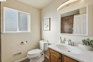 3309 Bluejay Dr, Antioch, CA 94509 - Photo 25