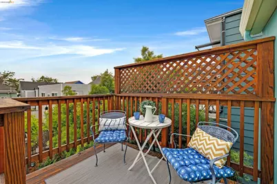 679 28th St, Oakland, CA 94608 - Photo 61