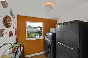 679 28th St, Oakland, CA 94608 - Photo 37