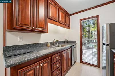 150 Sharene Ln #103, Walnut Creek, CA 94596 - Photo 7