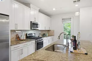 3062 Threecastles Wy, Dublin, CA 94568 - Photo 11