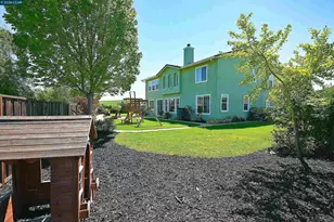 463 Samuel Ct, Benicia, CA 94510 - Photo 37