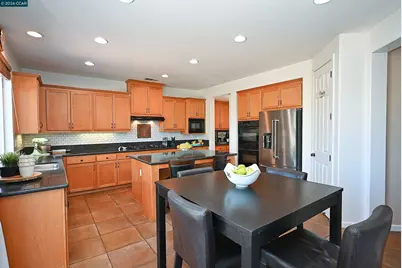 463 Samuel Ct, Benicia, CA 94510 - Photo 13