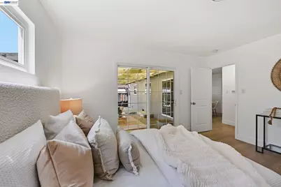 363 Lafayette Ave, Hayward, CA 94544 - Photo 25