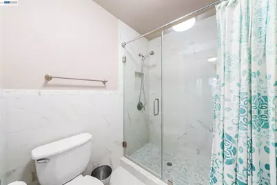1101 Fairlawn Ct #4, Walnut Creek, CA 94595 - Photo 23