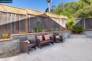 592 Ross, Martinez, CA 94553 - Photo 5
