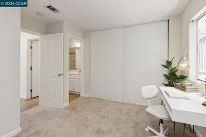 592 Ross, Martinez, CA 94553 - Photo 15