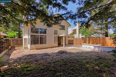 4889 Knollcrest Dr, Antioch, CA 94531 - Photo 21