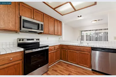 4889 Knollcrest Dr, Antioch, CA 94531 - Photo 3