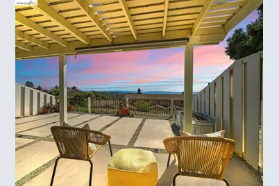 57 Thousand Oaks St, Oakland, CA 94605 - Photo 1