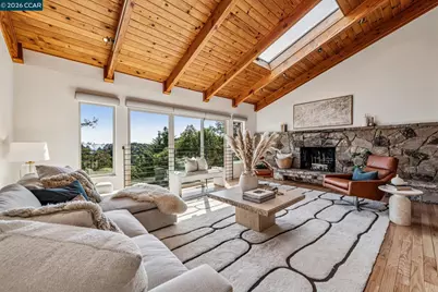 3203 Monterey Blvd, Oakland, CA 94602 - Photo 7