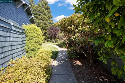 1254 Edgewater Ct, Walnut Creek, CA 94595 - Photo 53