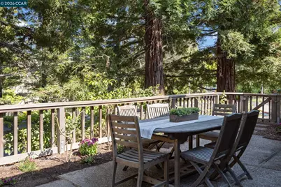 1254 Edgewater Ct, Walnut Creek, CA 94595 - Photo 59