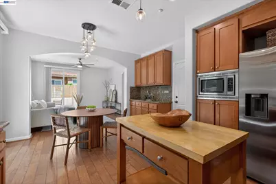 5880 Hillbrook Pl, Dublin, CA 94568 - Photo 15