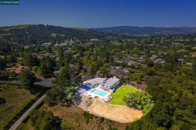1933 Joseph Dr, Moraga, CA 94556 - Photo 77
