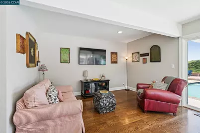 1933 Joseph Dr, Moraga, CA 94556 - Photo 25