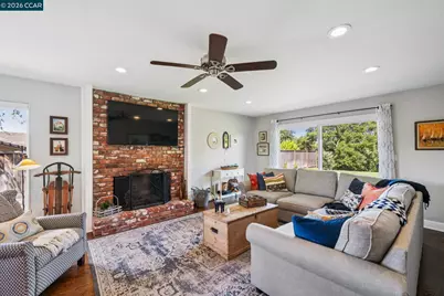 1933 Joseph Dr, Moraga, CA 94556 - Photo 15