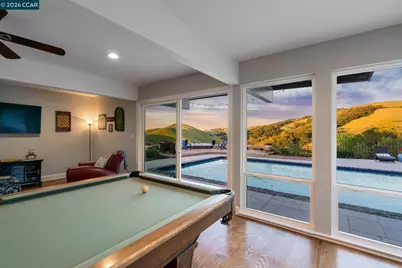 1933 Joseph Dr, Moraga, CA 94556 - Photo 23
