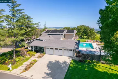 1933 Joseph Dr, Moraga, CA 94556 - Photo 3