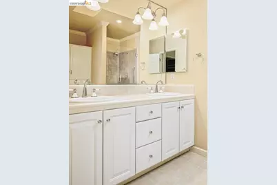 1400 Pinnacle Ct #401, Richmond, CA 94801 - Photo 21
