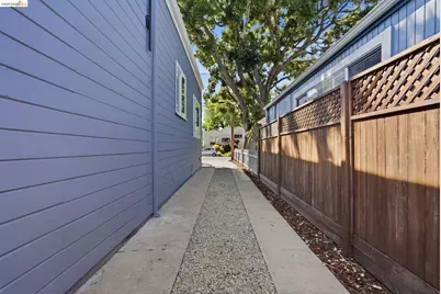 1712 Schiller St, Alameda, CA 94501 - Photo 57