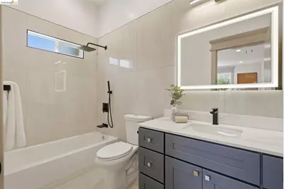1712 Schiller St, Alameda, CA 94501 - Photo 45