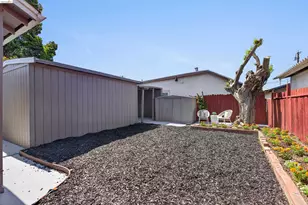 1137 Seminary Ave, Oakland, CA 94621 - Photo 17