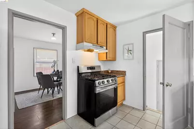 1137 Seminary Ave, Oakland, CA 94621 - Photo 5