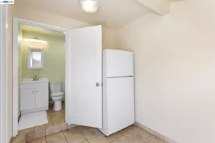 381 Lexington Ave, San Leandro, CA 94577 - Photo 59