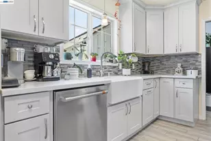 381 Lexington Ave, San Leandro, CA 94577 - Photo 23