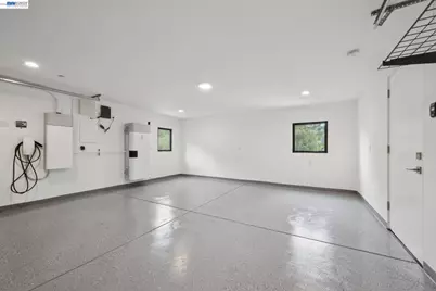 6874 Buckingham Boulevard, Berkeley, CA 94705 - Photo 53