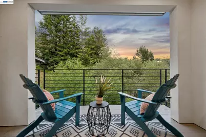 6874 Buckingham Boulevard, Berkeley, CA 94705 - Photo 43