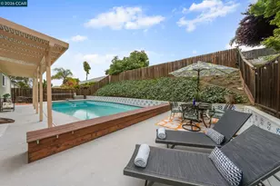 1948 Rainier Dr, Martinez, CA 94553 - Photo 29