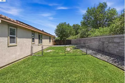 840 Rainbow Ct, Discovery Bay, CA 94505 - Photo 35