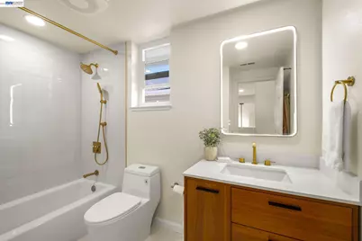 7921 Crossridge Dr, Dublin, CA 94568 - Photo 29